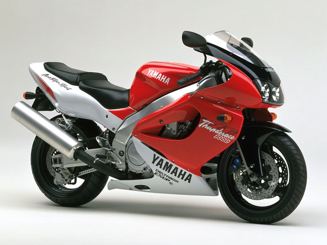 La Leyenda R-Series: El ADN de la Velocidad Según Yamaha